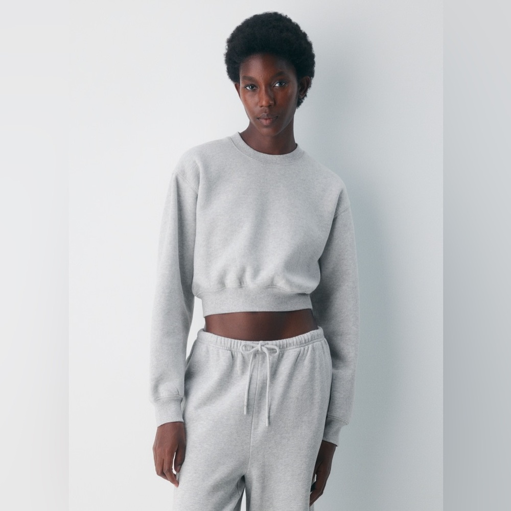 TNA Airy Fleece Fleece Cropped Crewneck